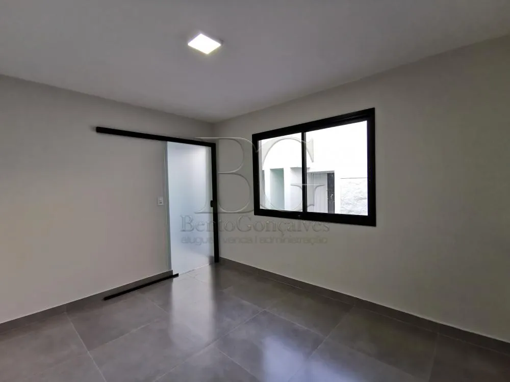 Casa, 3 quartos, 223 m² - Foto 2