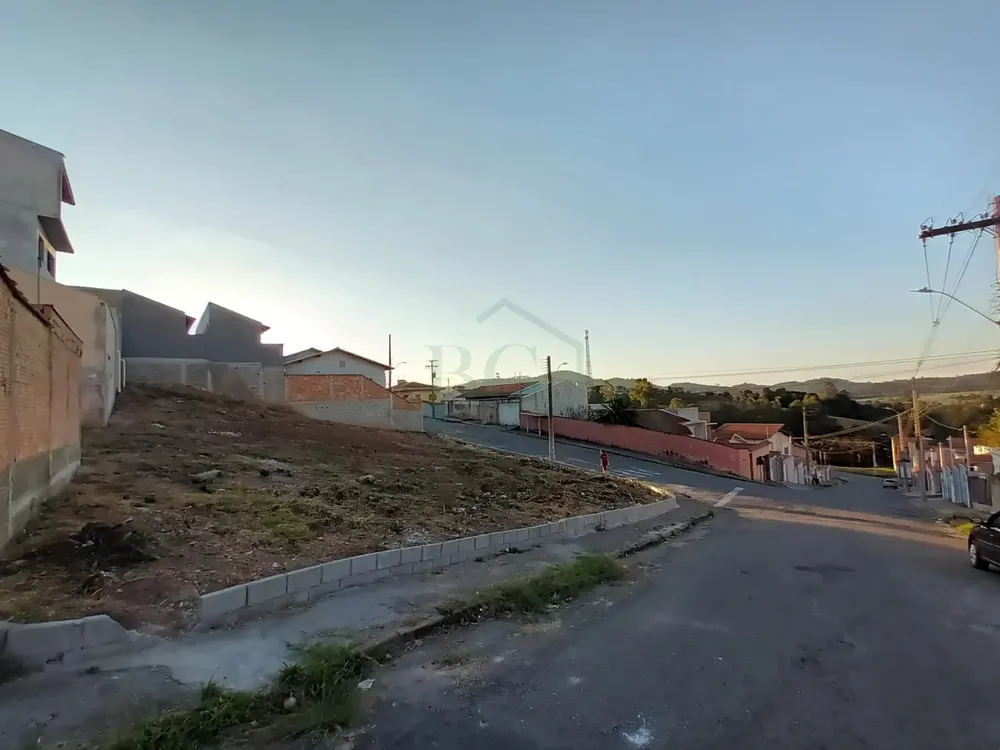 Terreno, 202 m² - Foto 1