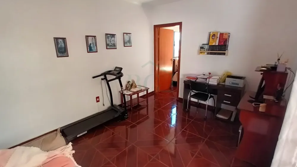 Casa, 3 quartos, 197 m² - Foto 2