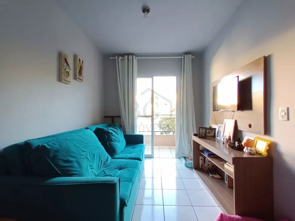 Apartamento à venda com 3 quartos, 73m² - Foto 1