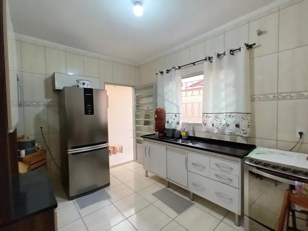 Casa, 3 quartos, 108 m² - Foto 2