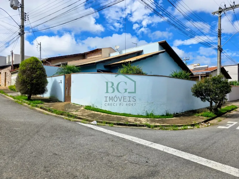 Casa, 3 quartos, 79 m² - Foto 1