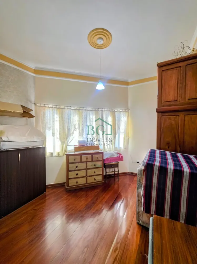 Casa, 4 quartos, 330 m² - Foto 2