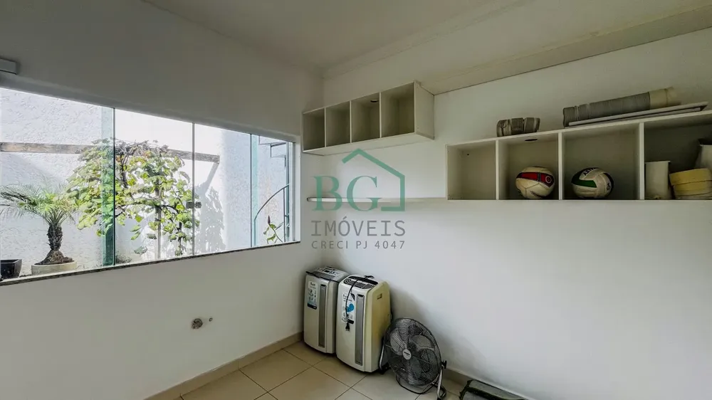 Casa, 3 quartos, 280 m² - Foto 1