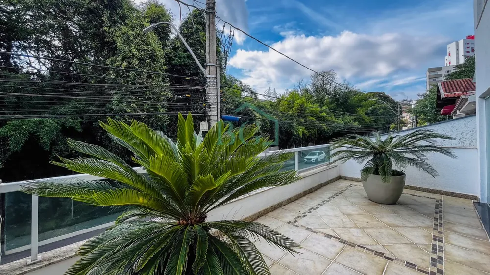 Casa, 3 quartos, 280 m² - Foto 2