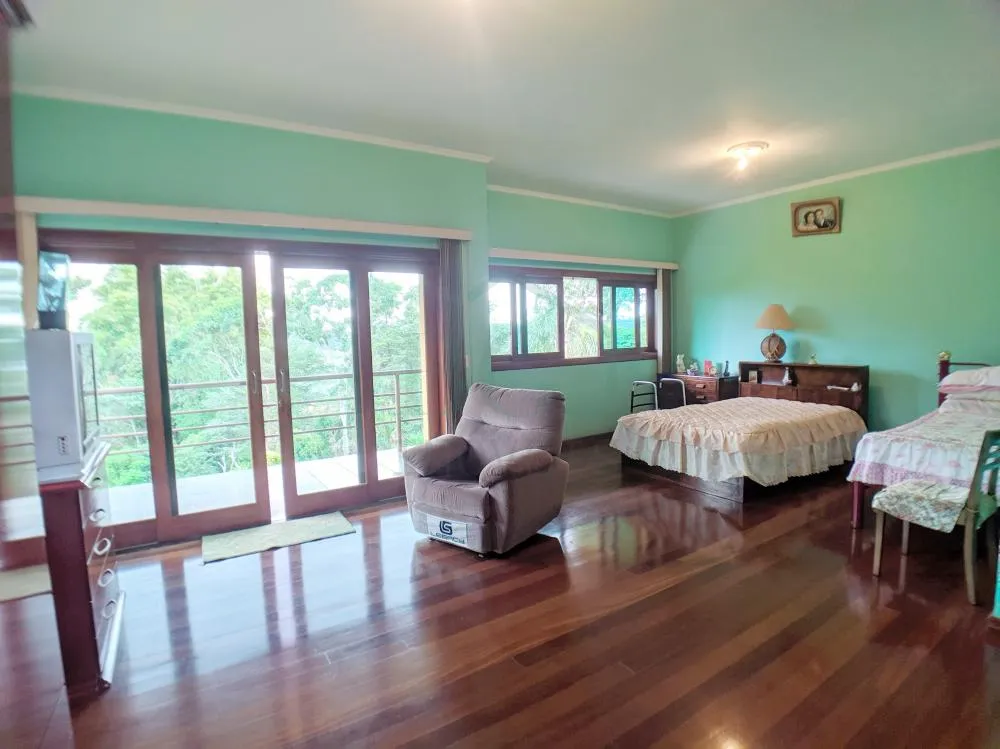 Casa, 3 quartos, 709 m² - Foto 3