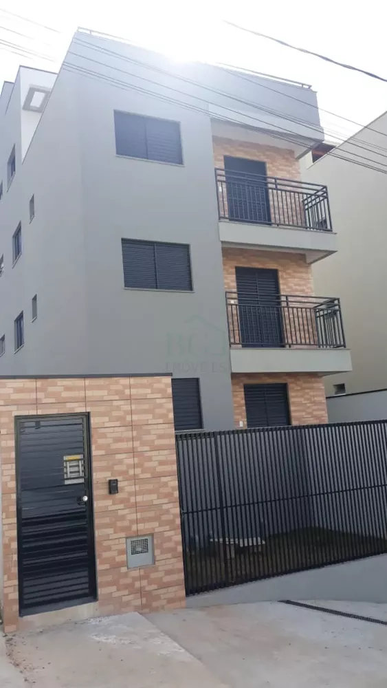 Apartamento à venda com 2 quartos, 84m² - Foto 1