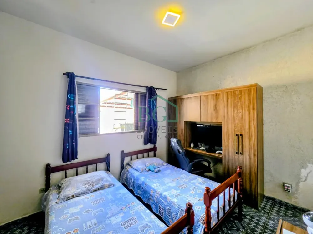 Casa, 3 quartos, 90 m² - Foto 1