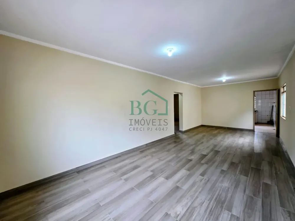 Casa, 3 quartos, 210 m² - Foto 3