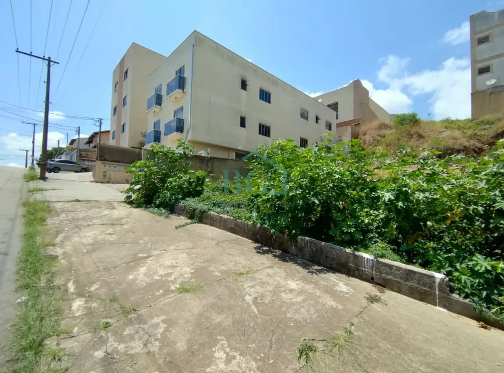 Terreno, 303 m² - Foto 2