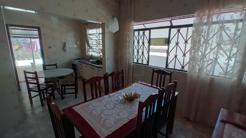 Casa, 3 quartos, 243 m² - Foto 4