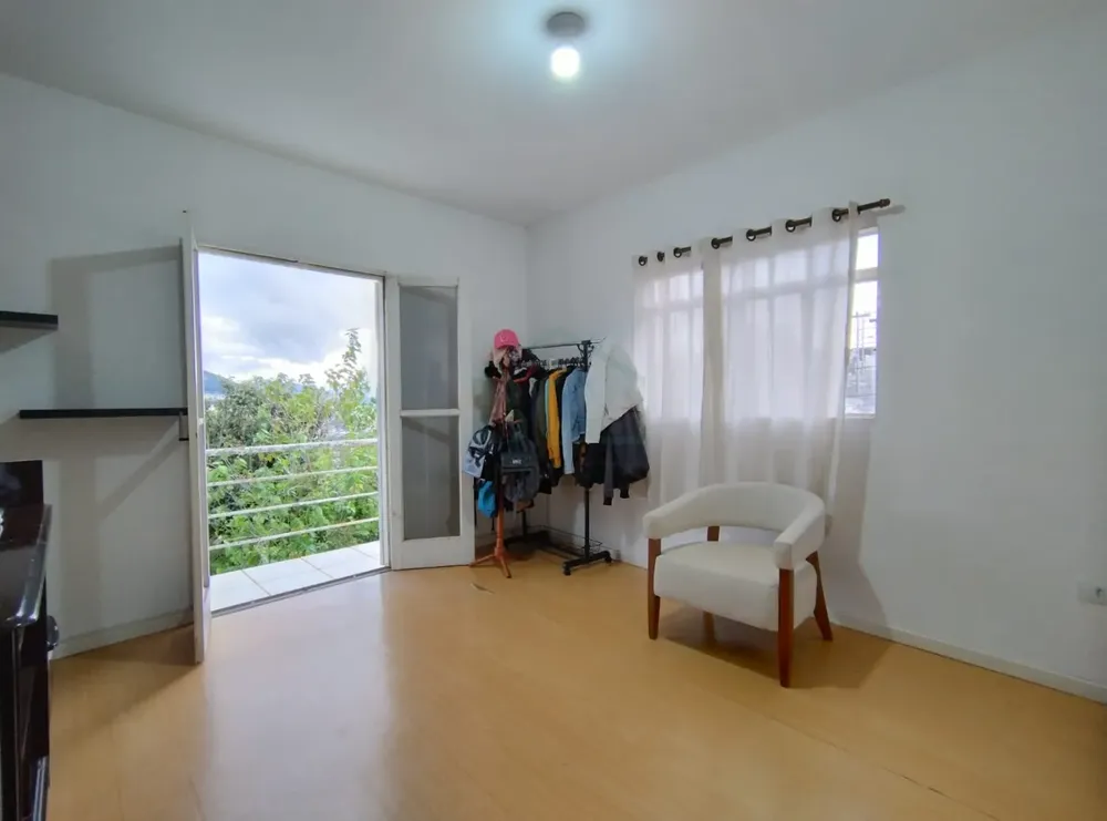 Casa, 3 quartos, 251 m² - Foto 6