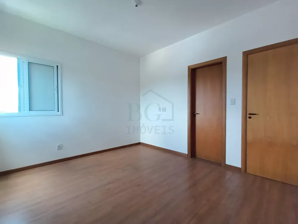 Apartamento à venda com 3 quartos, 95m² - Foto 3