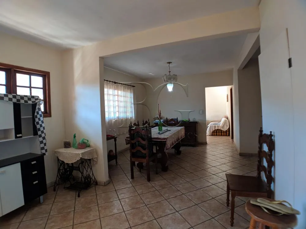 Casa, 3 quartos, 264 m² - Foto 1