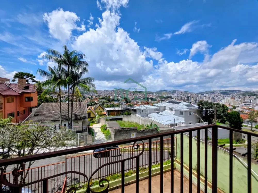 Casa, 6 quartos, 435 m² - Foto 3