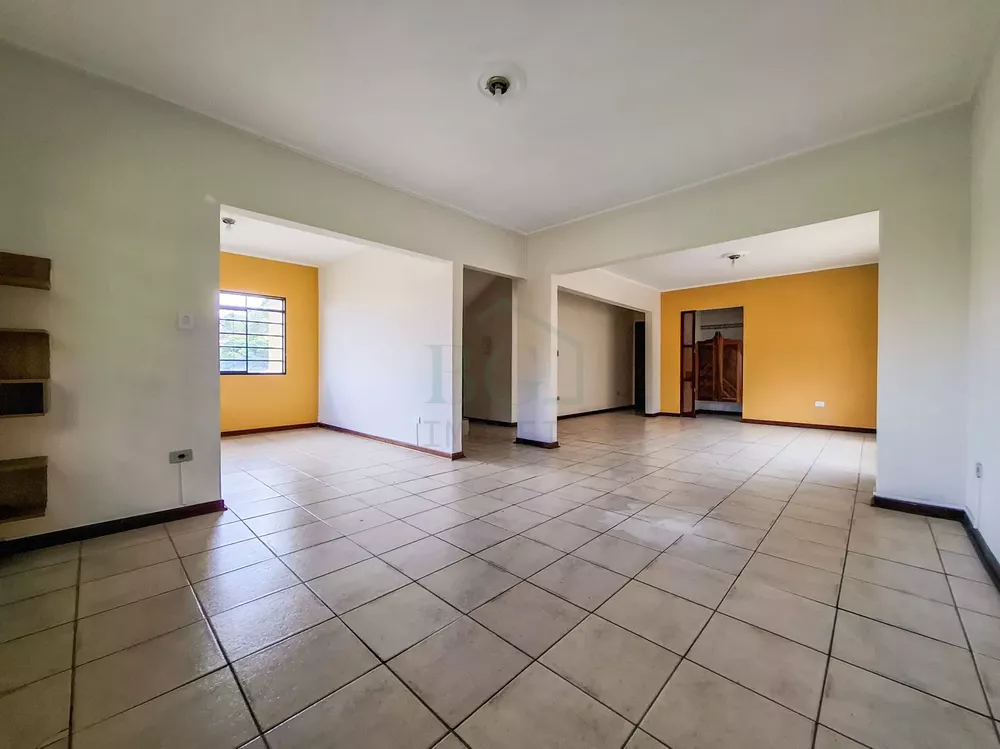 Casa, 4 quartos, 290 m² - Foto 2