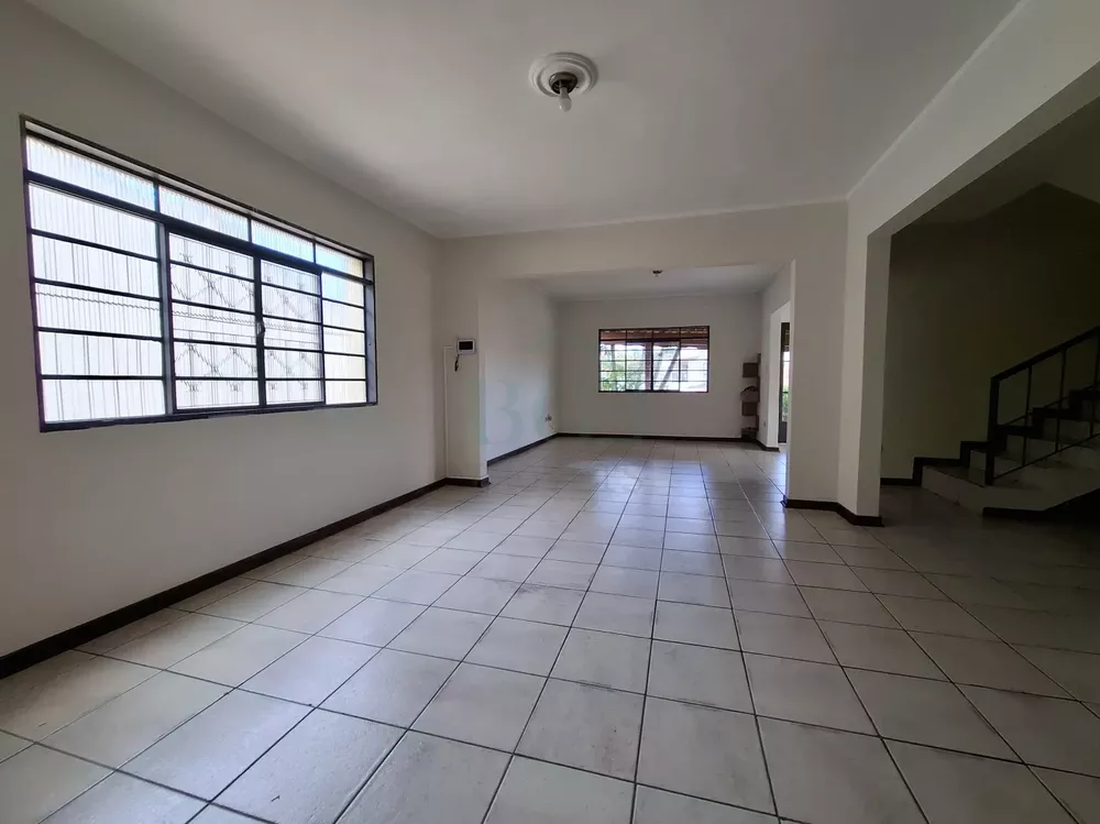 Casa, 4 quartos, 290 m² - Foto 1