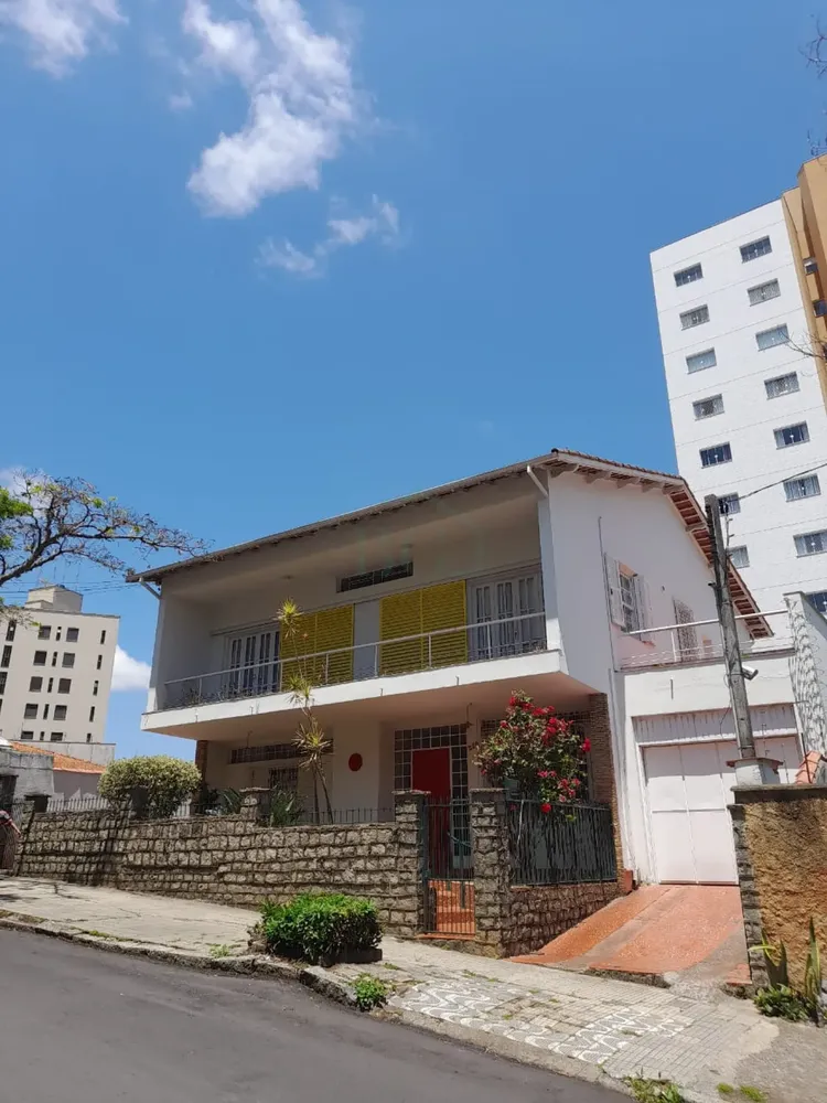 Casa, 5 quartos, 350 m² - Foto 1