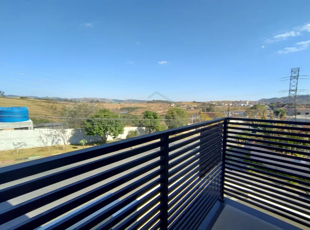Casa, 3 quartos, 227 m² - Foto 2