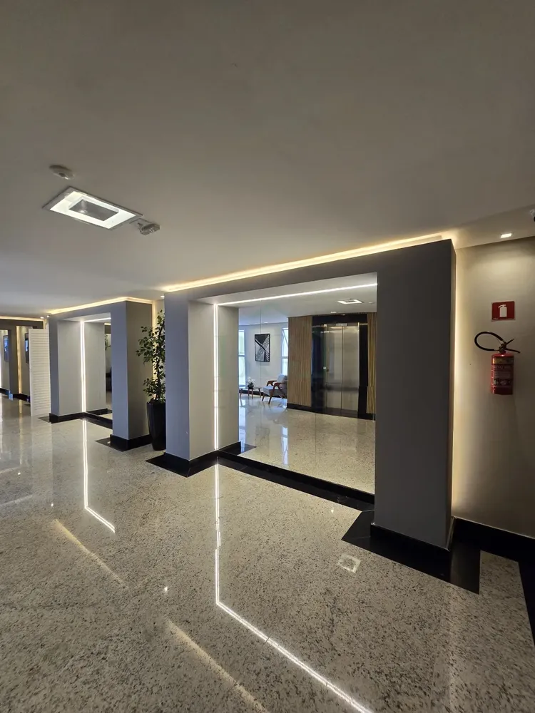 Apartamento, 3 quartos, 144 m² - Foto 2