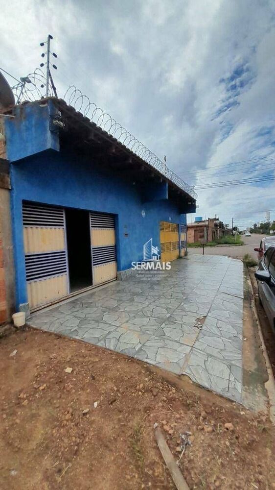 Casa à venda com 2 quartos, 324m² - Foto 2