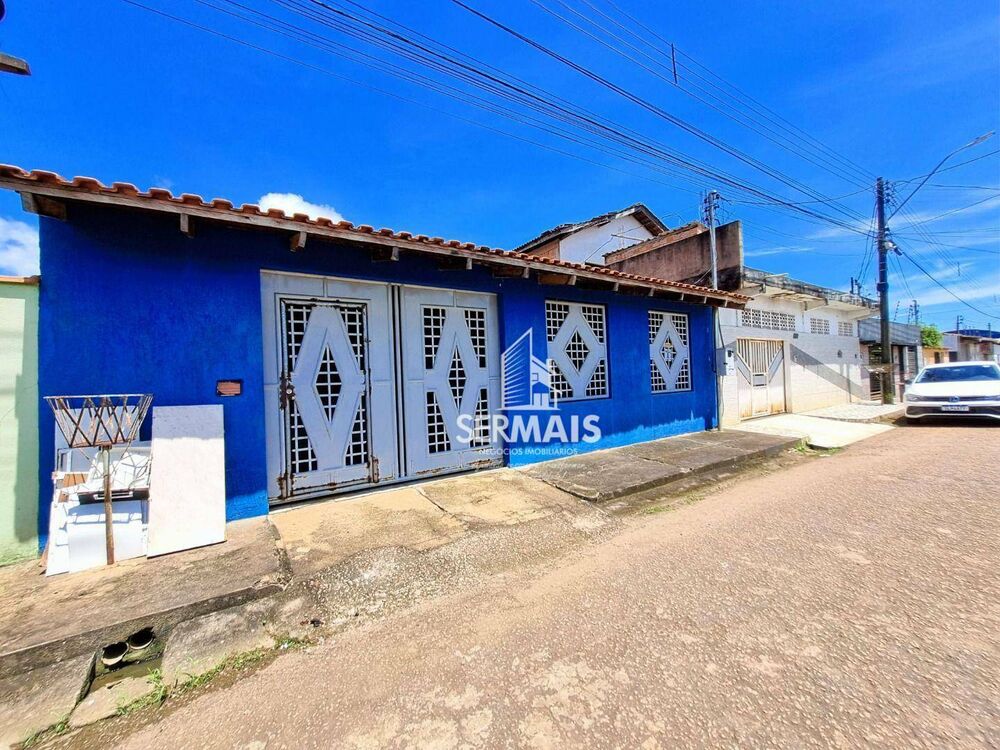 Casa de Condomínio à venda com 3 quartos, 200m² - Foto 1