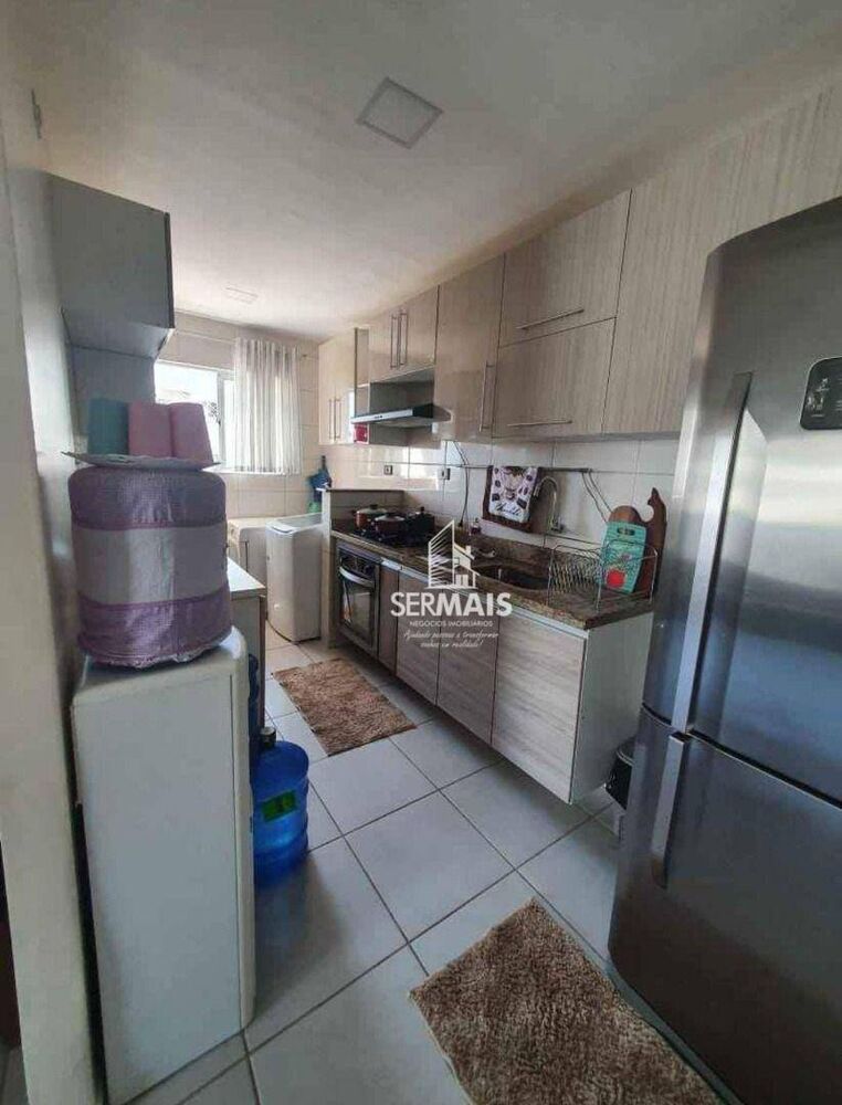 Apartamento à venda com 3 quartos, 75m² - Foto 4