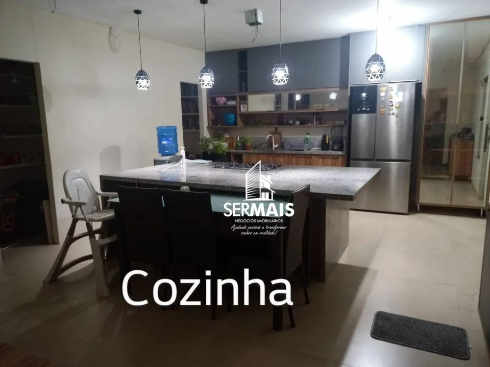 Casa, 3 quartos, 300 m² - Foto 2