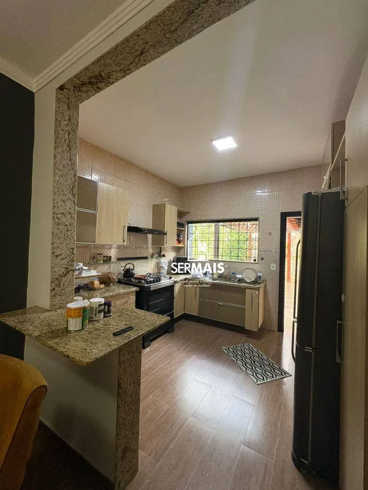 Casa, 3 quartos, 220 m² - Foto 16
