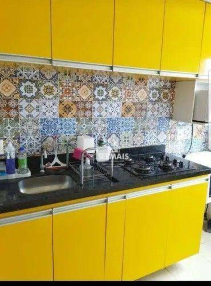 Apartamento à venda com 2 quartos, 45m² - Foto 2