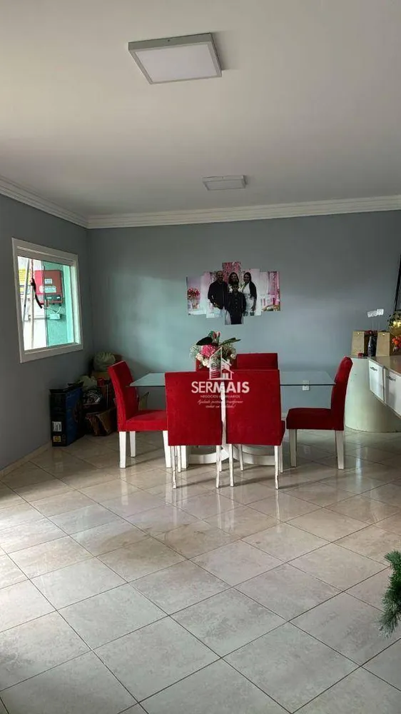 Casa, 3 quartos, 180 m² - Foto 2