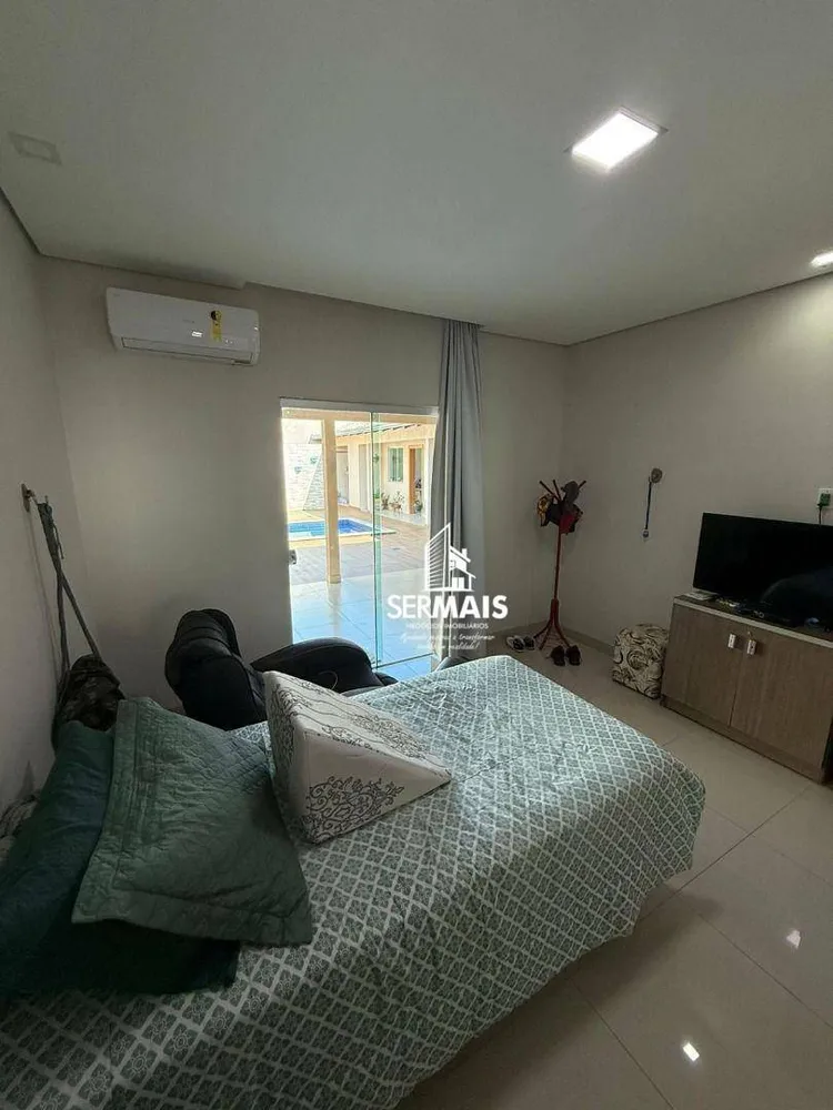 Casa, 4 quartos, 292 m² - Foto 1
