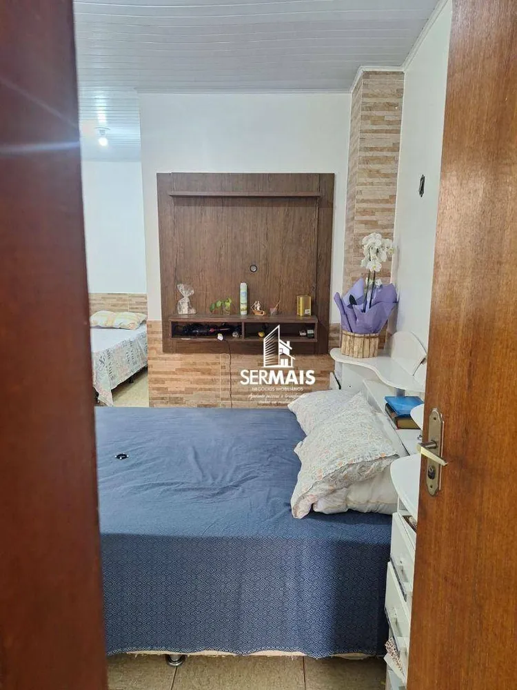 Casa, 3 quartos, 250 m² - Foto 3