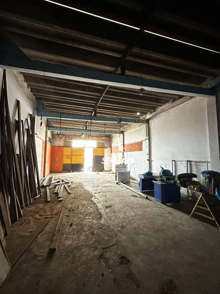 Depósito-Galpão, 2137 m² - Foto 1