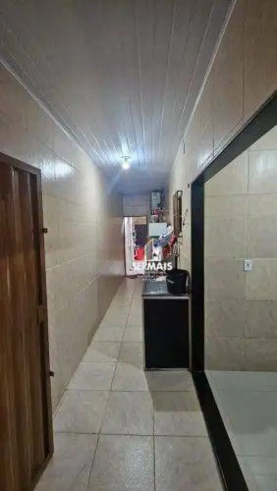 Casa, 2 quartos, 251 m² - Foto 4