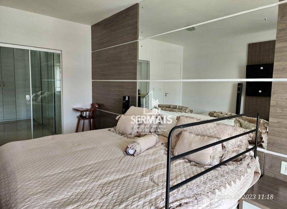 Apartamento, 3 quartos, 224 m² - Foto 2