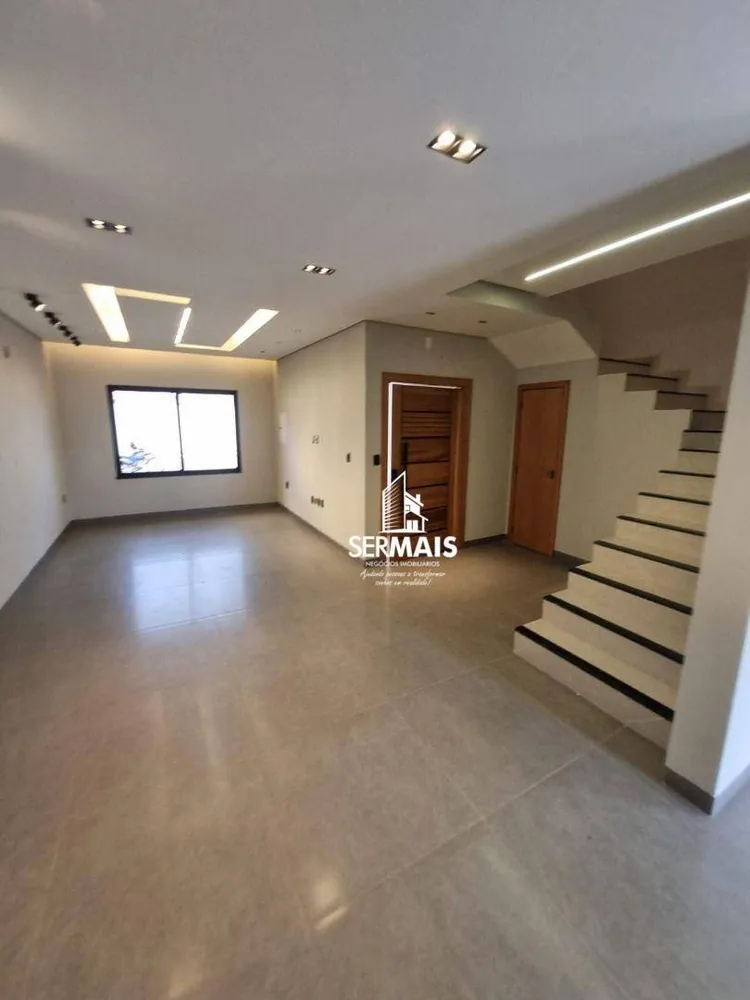 Sobrado, 3 quartos, 250 m² - Foto 1
