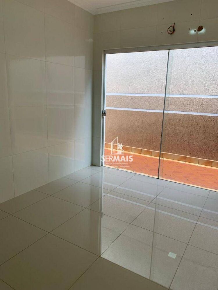 Casa de Condomínio à venda com 3 quartos, 170m² - Foto 6