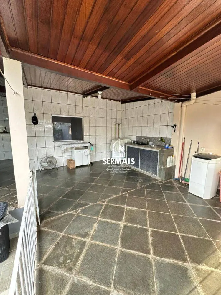 Casa, 3 quartos, 324 m² - Foto 2