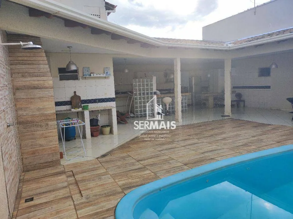 Casa, 3 quartos, 265 m² - Foto 16
