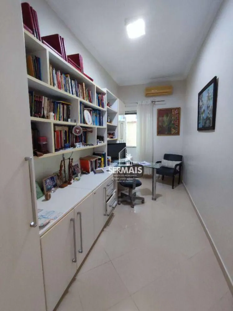 Casa, 3 quartos, 265 m² - Foto 11
