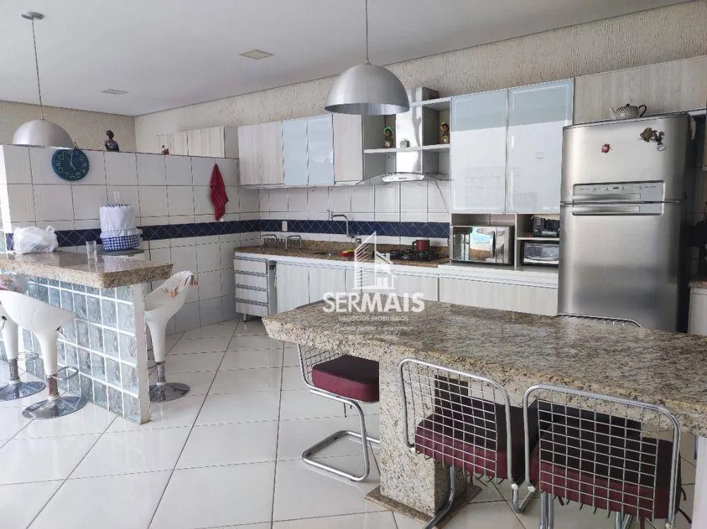 Casa, 3 quartos, 265 m² - Foto 8