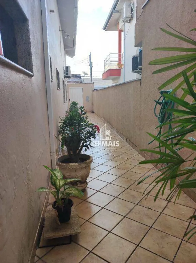 Casa, 3 quartos, 265 m² - Foto 1