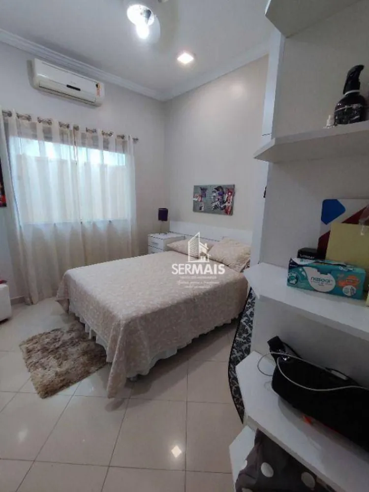 Casa, 3 quartos, 265 m² - Foto 14