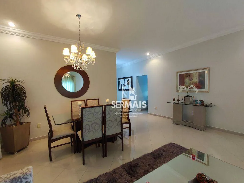 Casa, 3 quartos, 265 m² - Foto 15