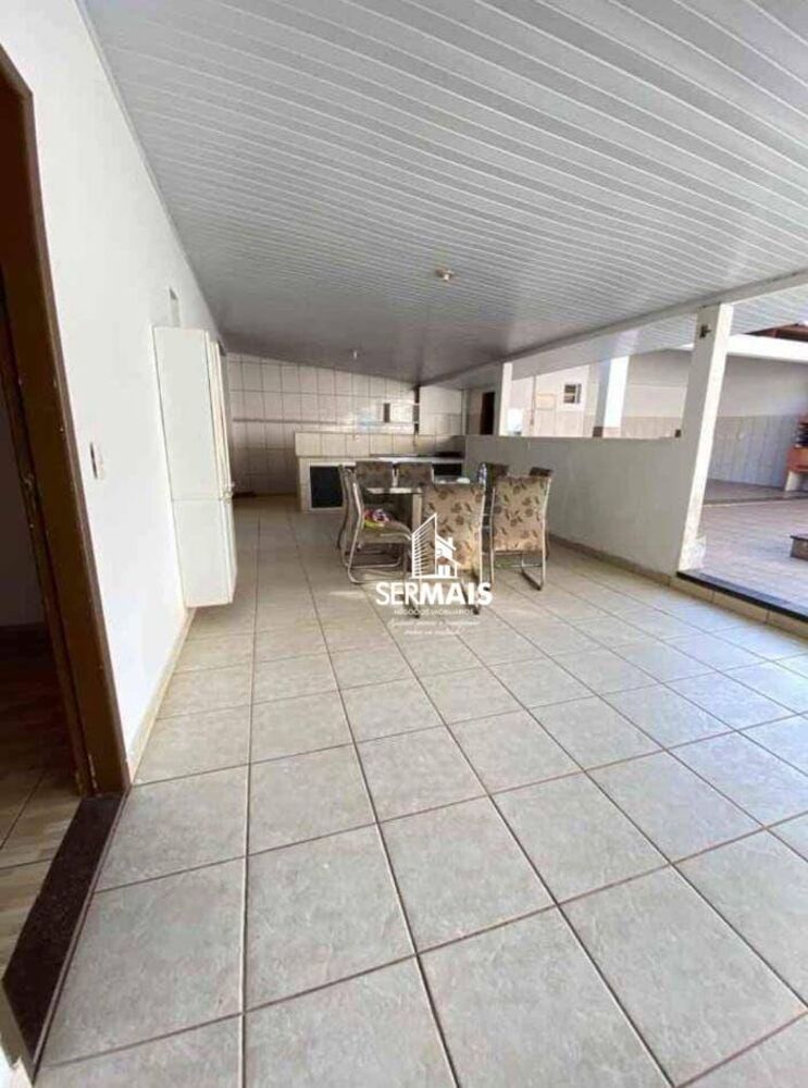 Casa, 3 quartos, 400 m² - Foto 1