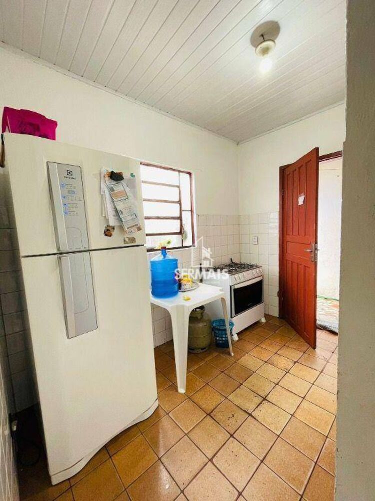 Casa à venda com 2 quartos, 100m² - Foto 8