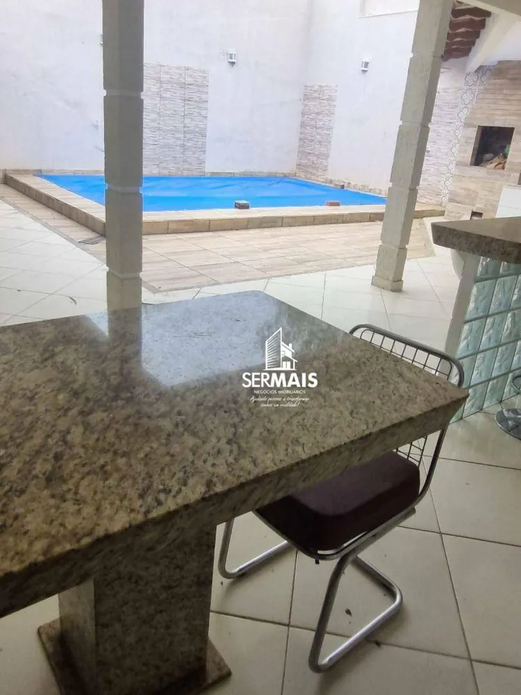 Casa, 3 quartos, 220 m² - Foto 3