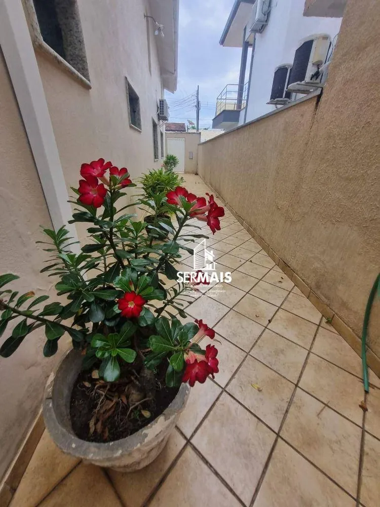 Casa, 3 quartos, 220 m² - Foto 16