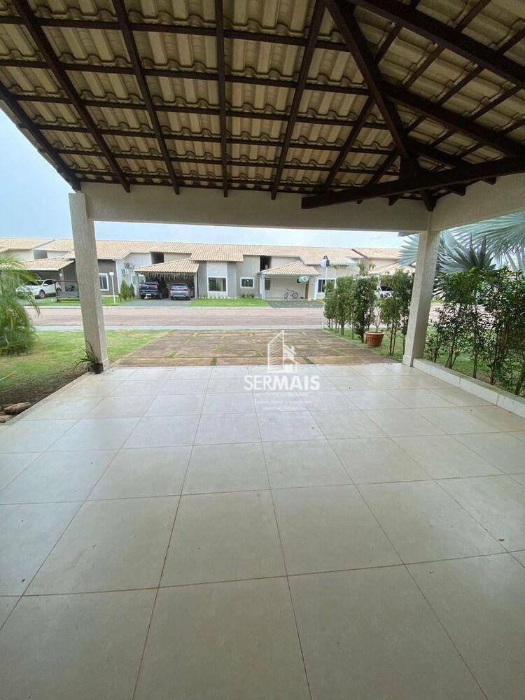 Casa de Condomínio à venda com 4 quartos, 220m² - Foto 2